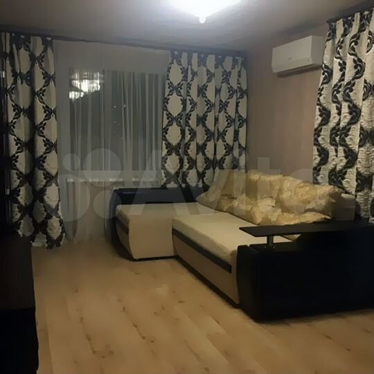 2-к. квартира, 56 м², 8/12 эт.