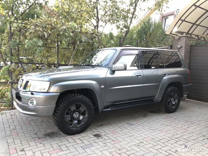 Nissan Patrol 3.0 AT, 2006, 243 600 км