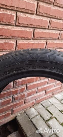 Nokian Tyres Hakkapeliitta 7 SUV 275/45 R20