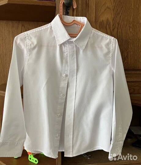 2 Рубашки белых для мальчика