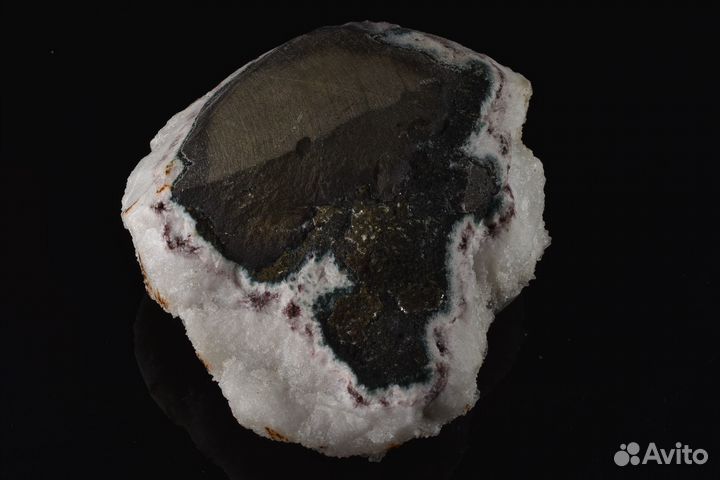 Крупная друза кристаллов Апофиллит. Лот №593