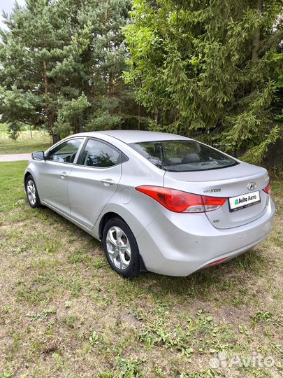 Hyundai Elantra 1.6 AT, 2011, 165 240 км