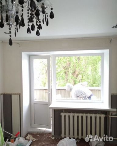 Окно под ключ (выход на балкон Г-образный)