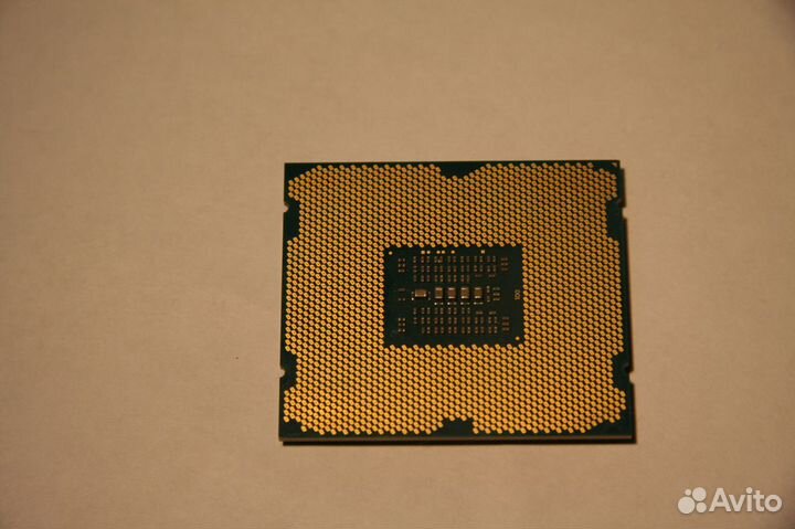 Процессор Xeon E5-2603V2