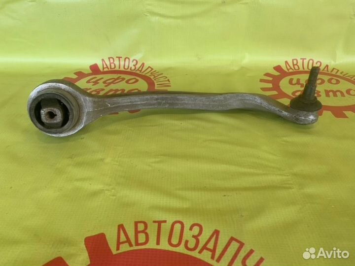 Рычаг подвески нижний задний правый Volkswagen