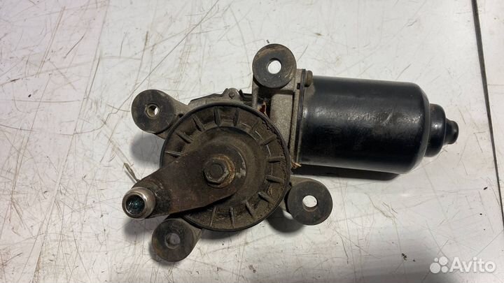 Моторчик трапеции дворников (стеклоочистителя)