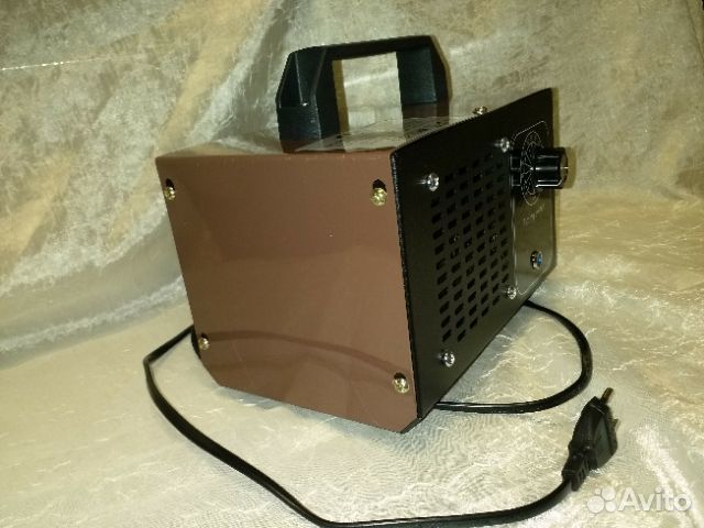 Мощный озонатор воздуха 48г.\ч для авто, помещений