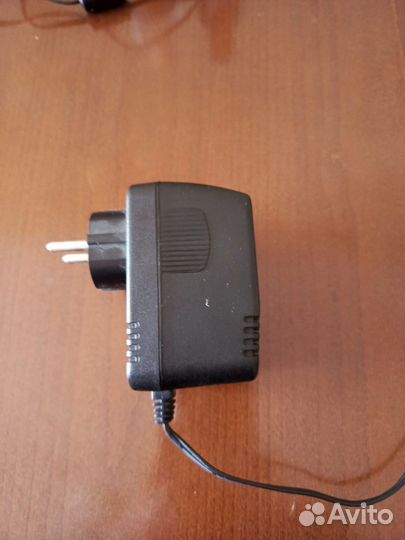 Подзарядное устройство