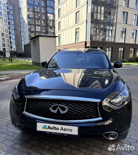 Infiniti FX37 3.7 AT, 2012, 293 000 км