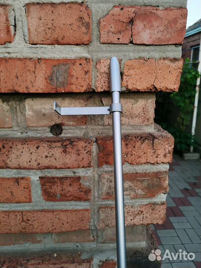 Карнизы для штор настенный б/у