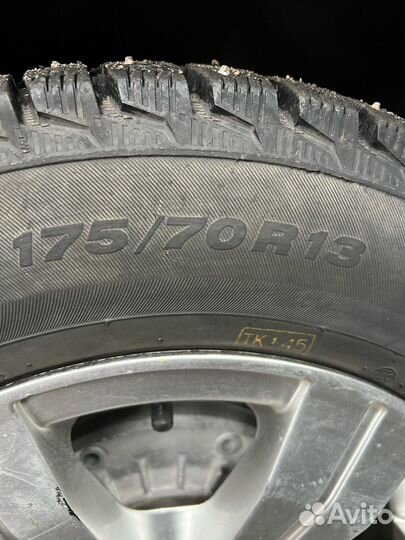 Viatti Brina Nordico V-522 175/70 R13 82T
