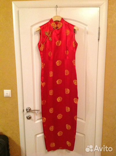 Национальный китайский шёлковый костюм 100