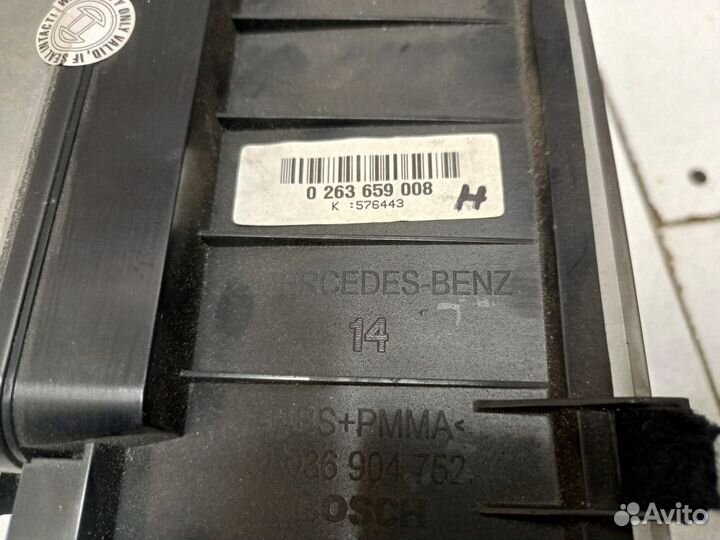 Монитор Мерседес W221 S