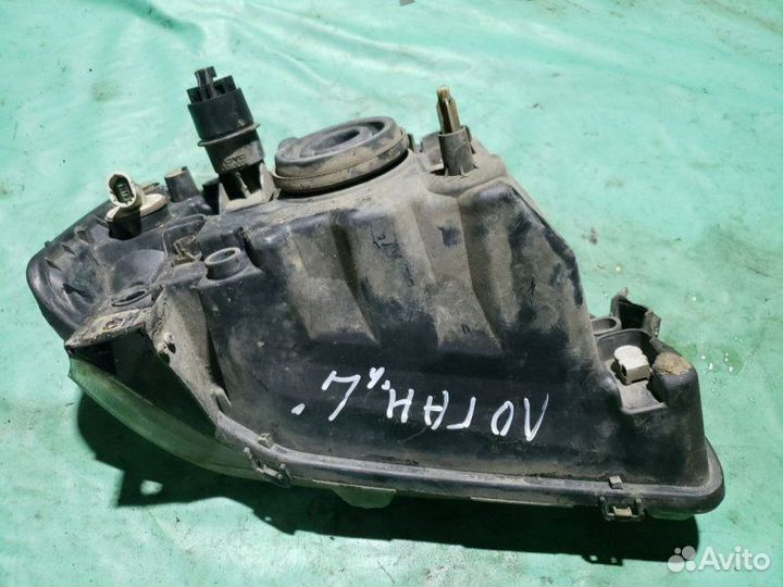 Фара передняя левая Renault Logan 1 1.4 2007