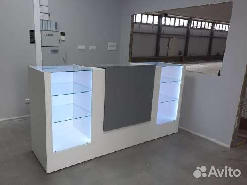 Новые Торговые Ресепшен Витрины под заказ