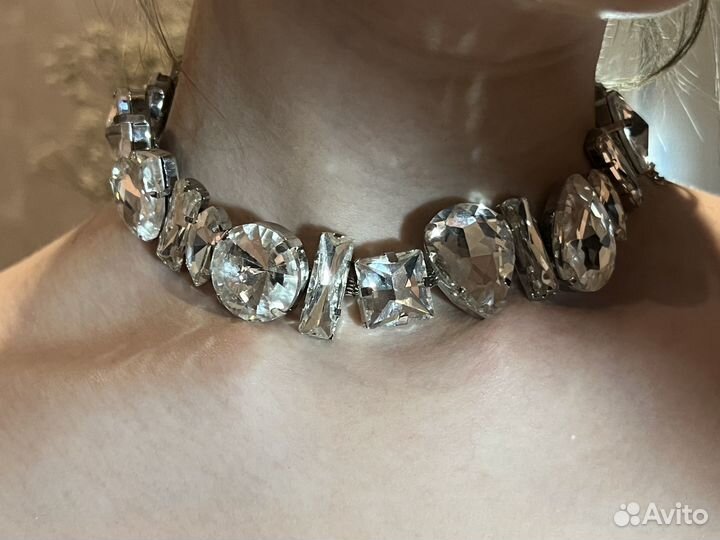 Украшения (серьги, кольца, колье)