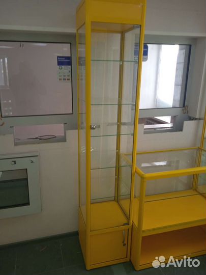 Прилавки, витрины, сетки, стеллажи