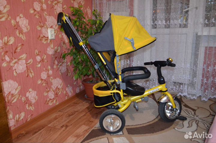 Детский трехколесный велосипед