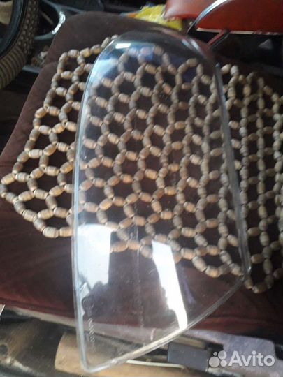 Продам стекло для фары Патриот