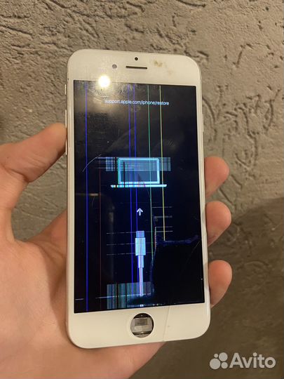 Телефон iPhone 6 серебро