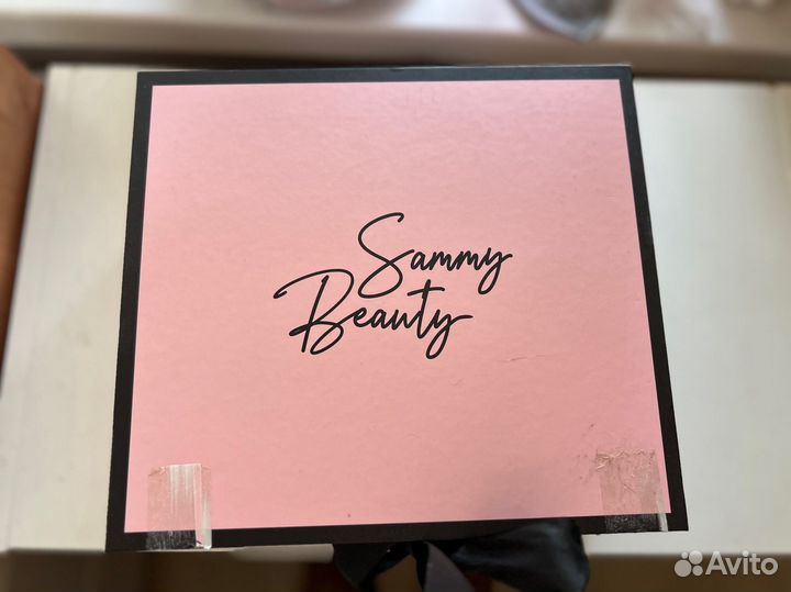 Подарочная коробка от косметики Sammy Beauty