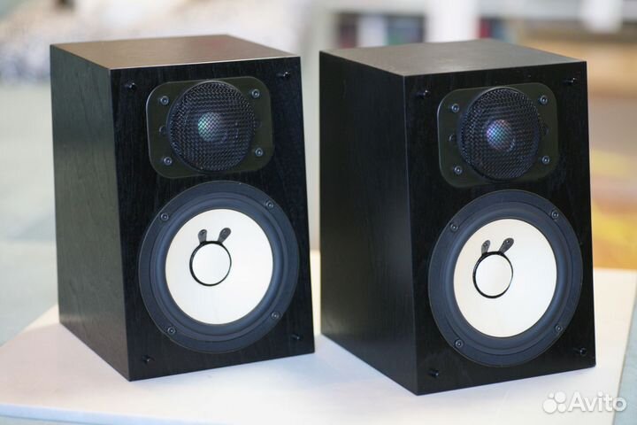 Yamaha ns-e1000 Колонки