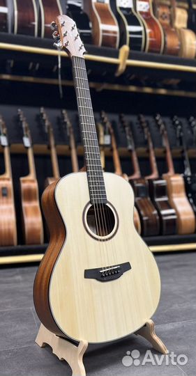 Акустическая гитара Crafter (новая)