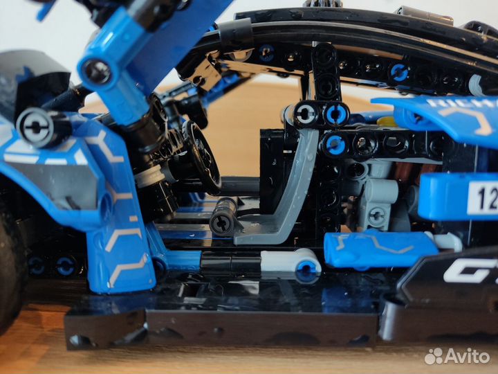 Продам lego Technic McLaren Конструктор
