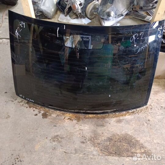 Стекло Ford Focus 2 седан 1.4