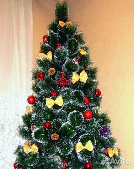Искусственные елки новые
