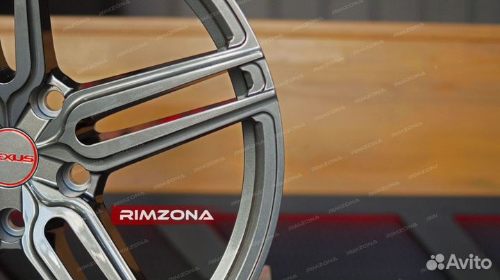 Кованые диски R22 на Lexus NX