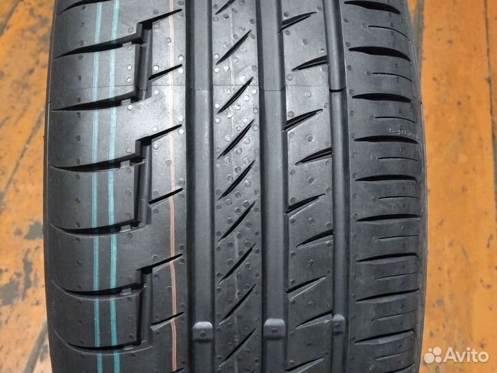 Continental ContiPremiumContact 6 215/55 R17 94V