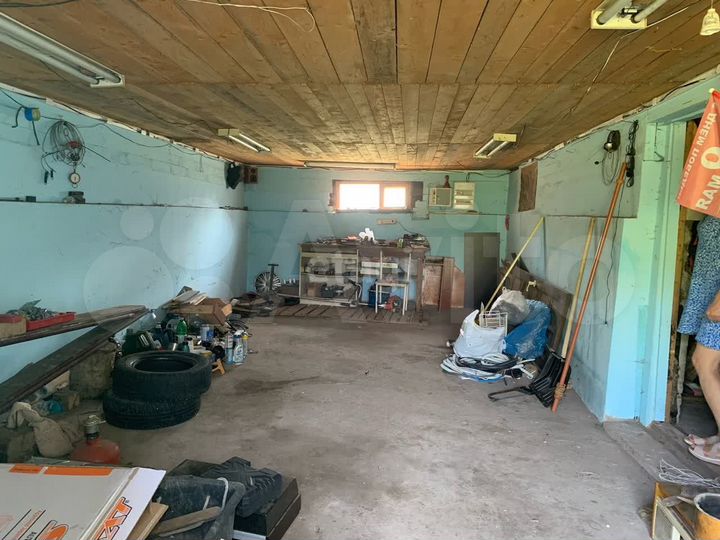 Дом 189,8 м² на участке 17,6 сот.