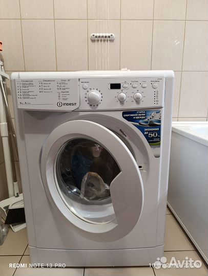 Стиральная машина indesit 5кг бу