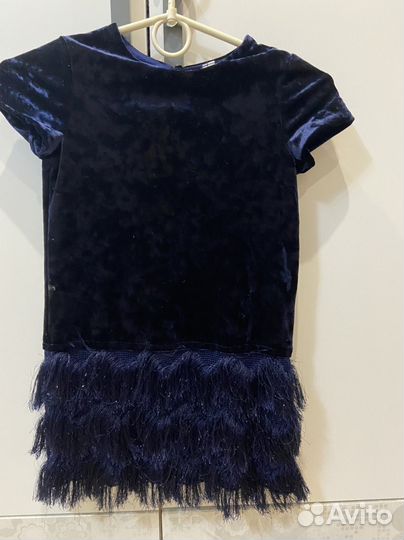 Платье нарядное для девочки 128