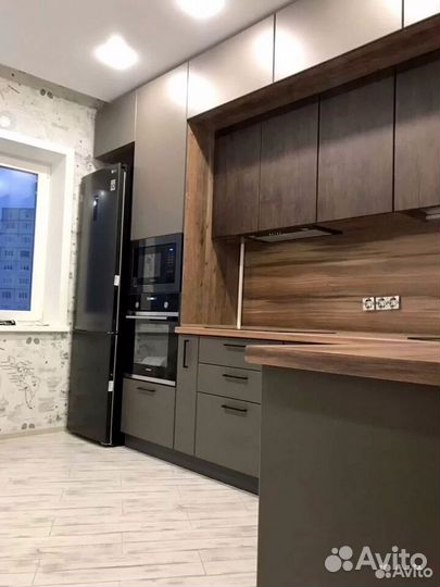 Кухонный гарнитур на заказ от фабрики