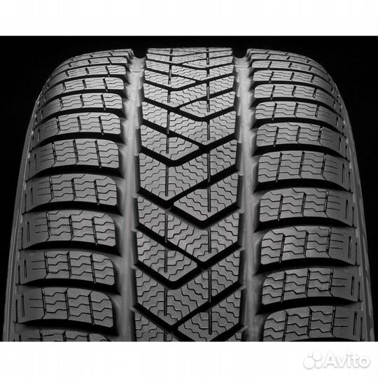 Pirelli Winter Sottozero 3 225/45 R18 95H