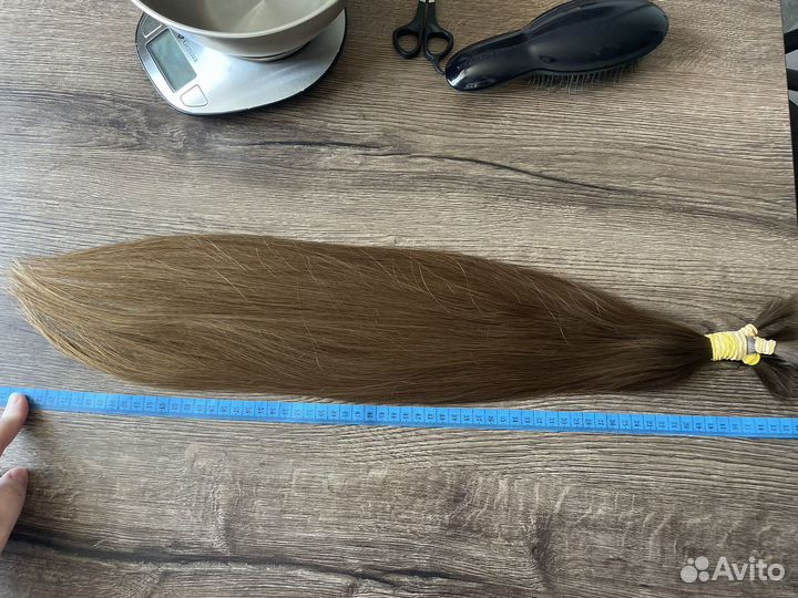 Волосы натуральные неокрашенные 68см