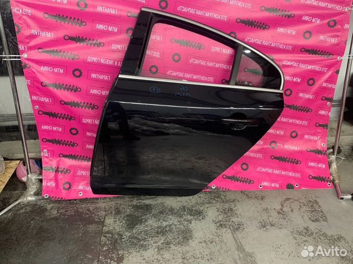 Дверь задняя правая Volvo s60