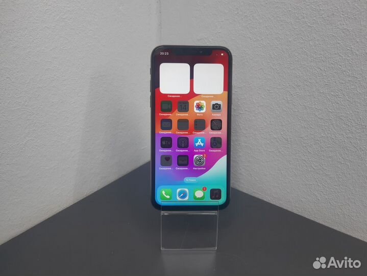iPhone Xs, 64 ГБ