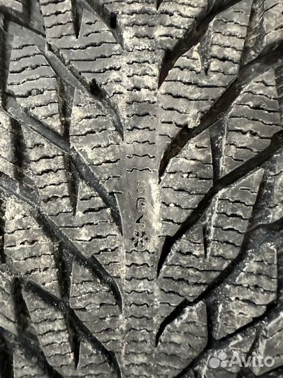 Nokian Tyres Hakkapeliitta R3 SUV 255/45 R20 105T