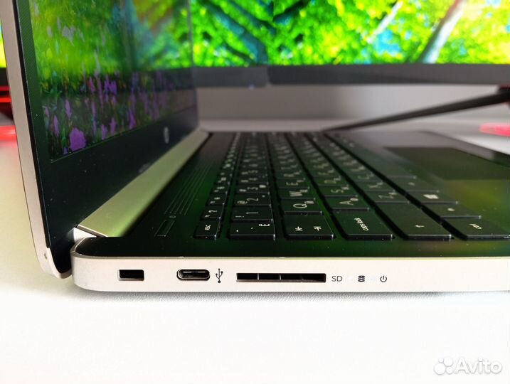 Ноутбук HP / Intel Core i3 / 240 Gb SSD