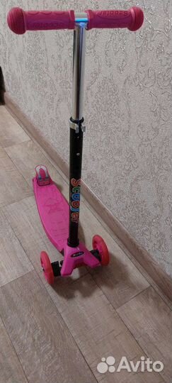 Самокат детский трехколесный
