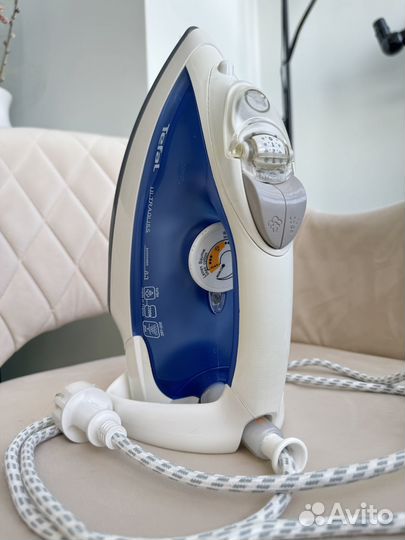 Утюг с парогенератором Tefal