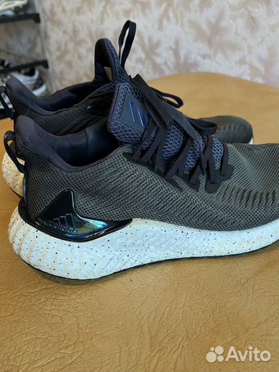 Adidas alphaboost perfomance