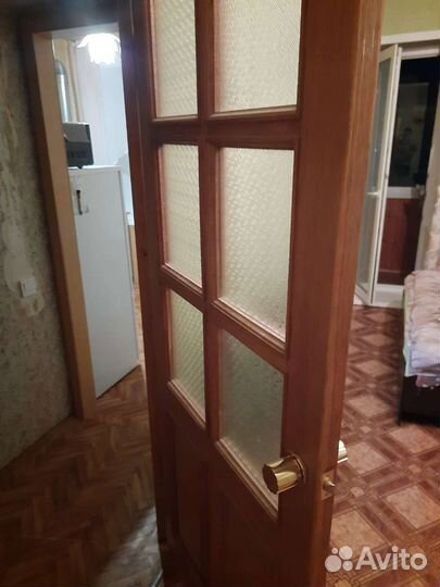 Двери межкомнатные из массива новые