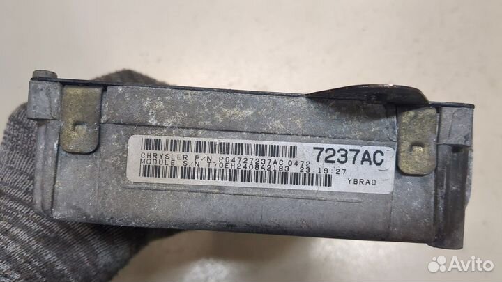 Блок управления двигателем Chrysler Voyager, 1998