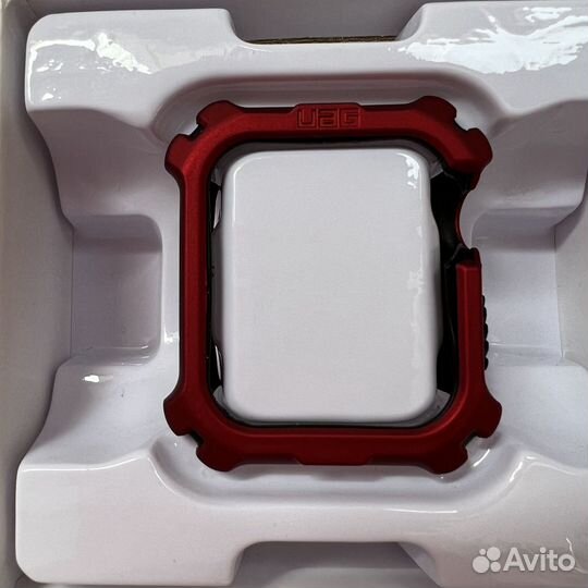 Защитный чехол UAG Watch 44/42mm