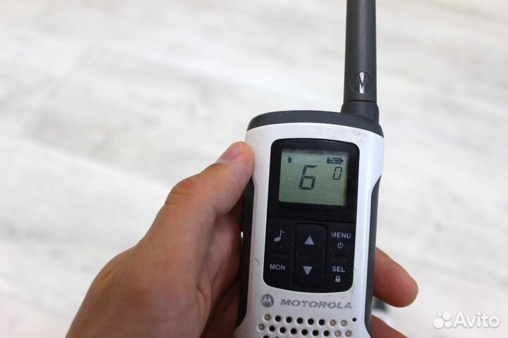 Рация motorola Tlkr t50 2 штуки