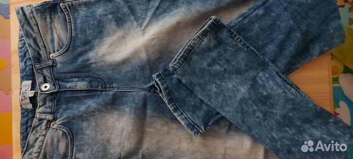 Джинсы женские
